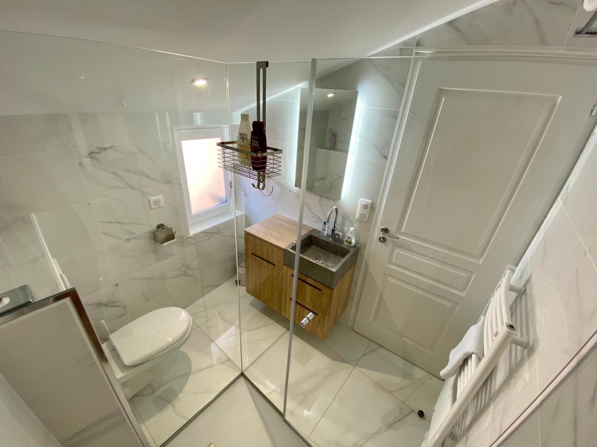 Le Bistrot - Au Coeur D'Agen - Self Checkin - Wifi - Netflix - Smart Tv - Luqs Fr Apartment Exterior foto